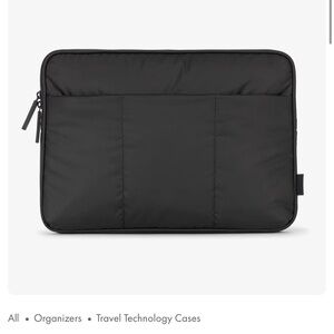 Calpak Luka Matte Black Laptop Sleeve 14 in